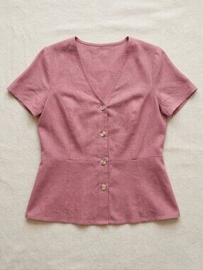 NWT, Size Large, Vero Moda, Dusty Rose Peblum Button V-Neck Linen Feel Blouse